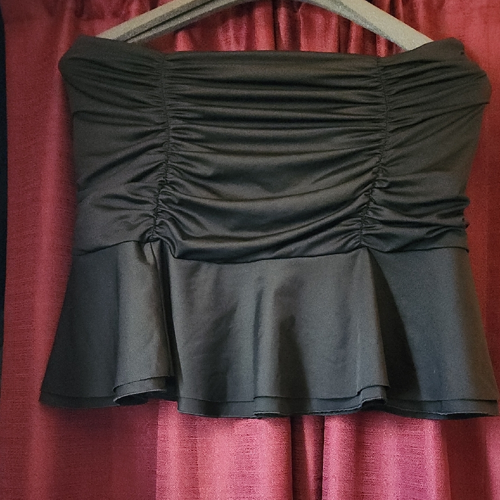 Black Flirty Ruched Mini Skirt